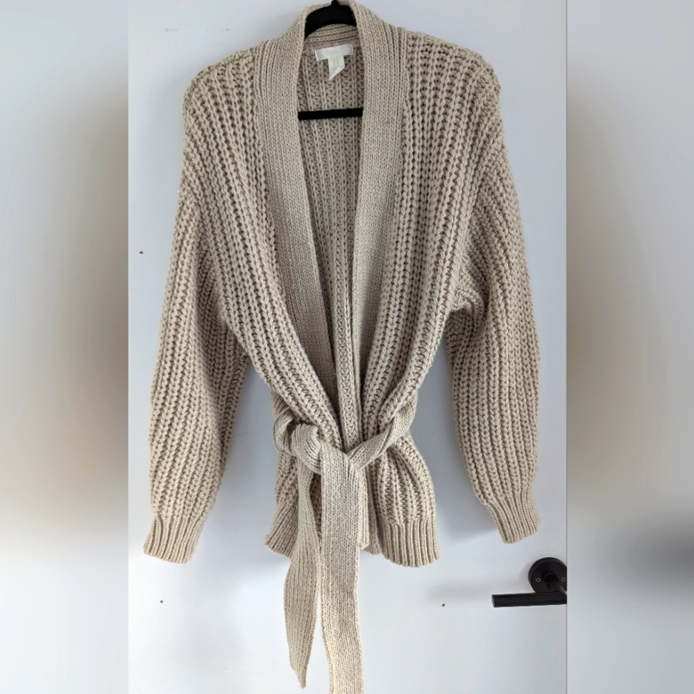 H&M Beige Knit Cardigan